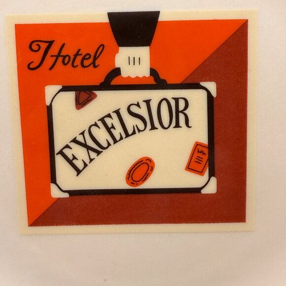 Set Of 4 Pottery Barn Travel Series Dessert Plates 7.5” Diameter Art Deco - Picture 4 of 8